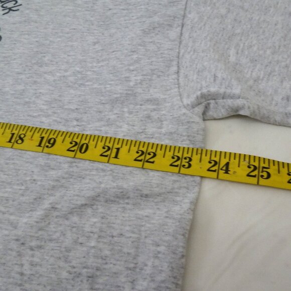 Little Debbie Christmas Tree Cakes t-shirt XL Unisex Gray Lookin Like a Snack Ho - Picture 4 of 5